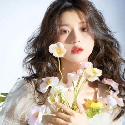 艾莉莎与玛榭拉